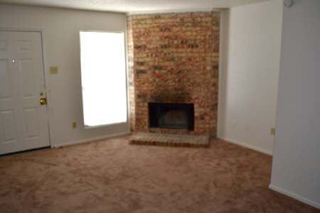 Foto del edificio - 9451 Olde Village Ct