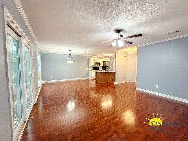 Foto del edificio - Inviting 3-Bedroom Home Near Eglin AFB!