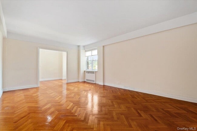 Building Photo - 45 Popham Rd
