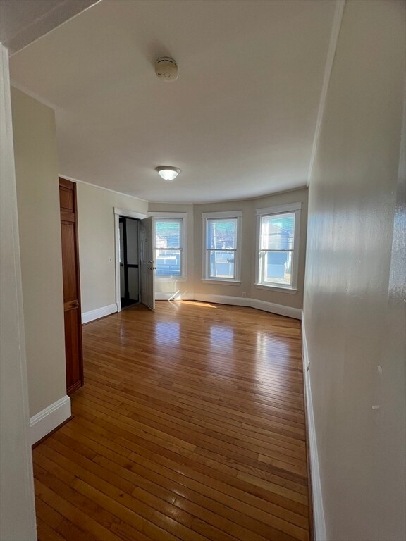 Foto del edificio - 58 Sawtell Ave