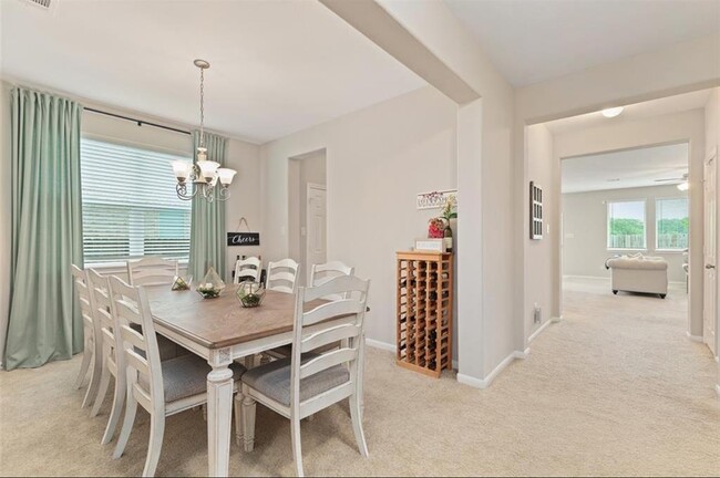 Foto del edificio - 17639 Cypress Hilltop Wy