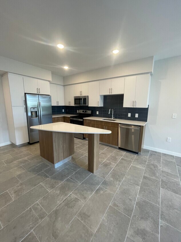 2941 SW 23rd Ter Unit 2301, Fort Lauderdale, FL 33312 Condo for Rent