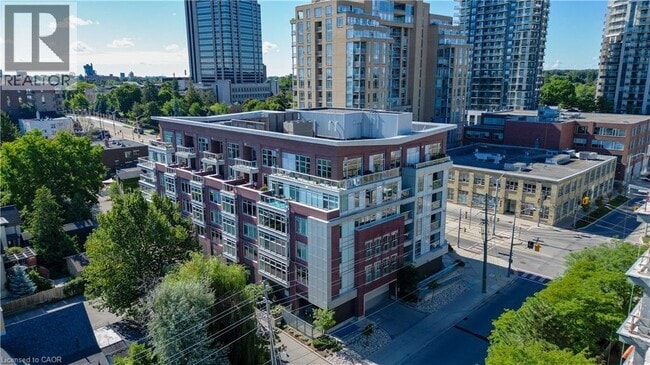 Building Photo - 188 King St S