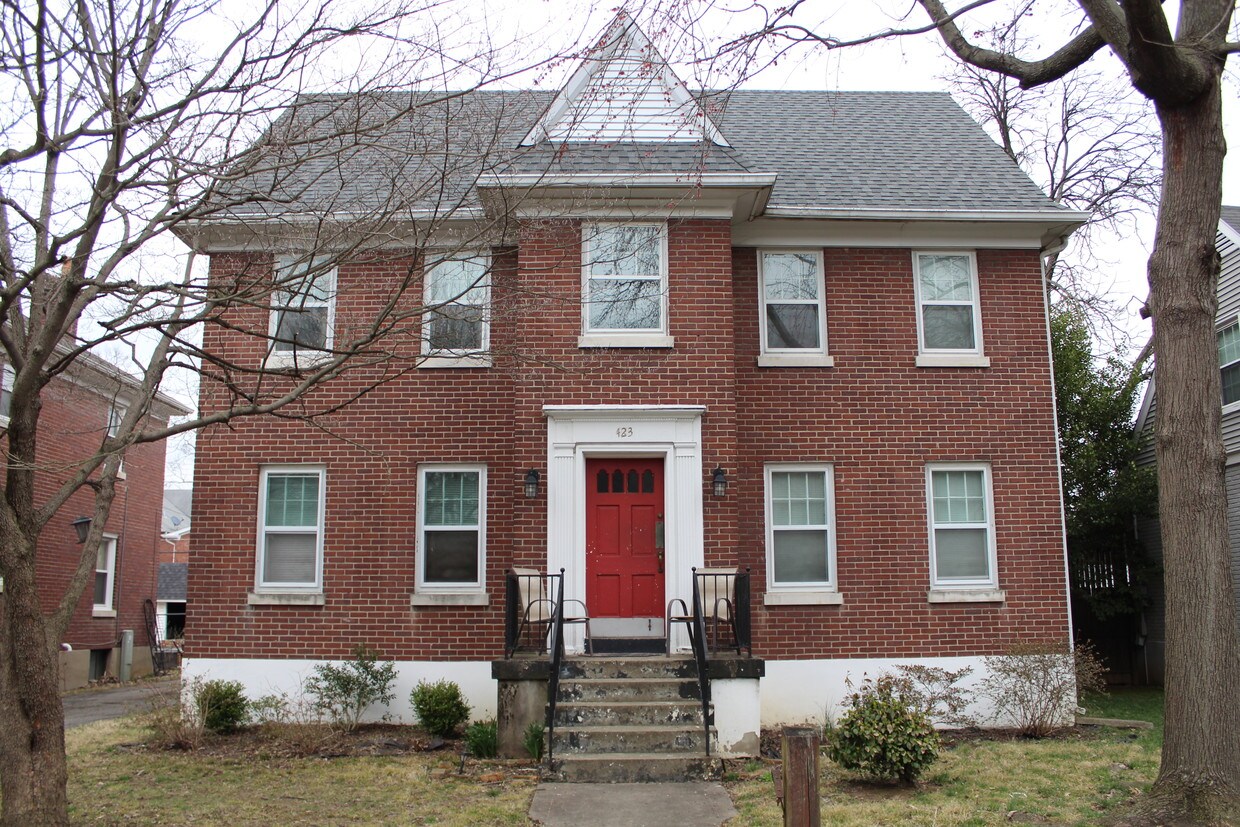 423 Wallace Ave, Louisville, KY 40207 Apartments in Louisville, KY
