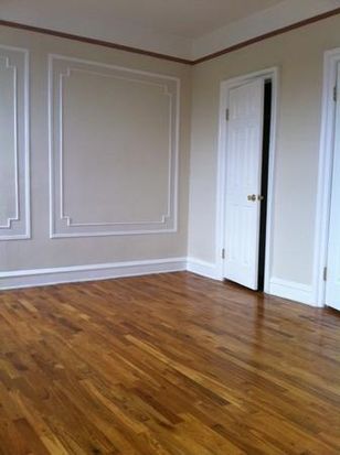 Primary Photo - 622 Ocean Pkwy