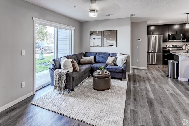 Interior Photo - The Commons On Whiskey Road