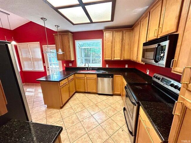 Building Photo - 119 Tiercel Ct