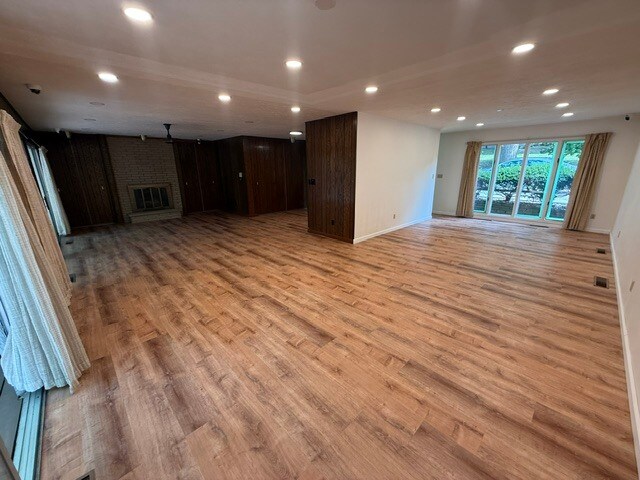 Foto del edificio - 17482 Falling Water Rd