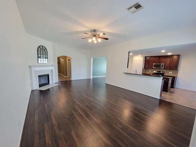 Foto del edificio - 13903 Bellows Gate Ct