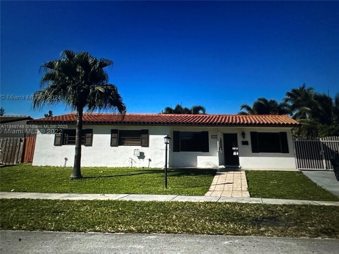 Foto principal - 18310 NW 85th Ave