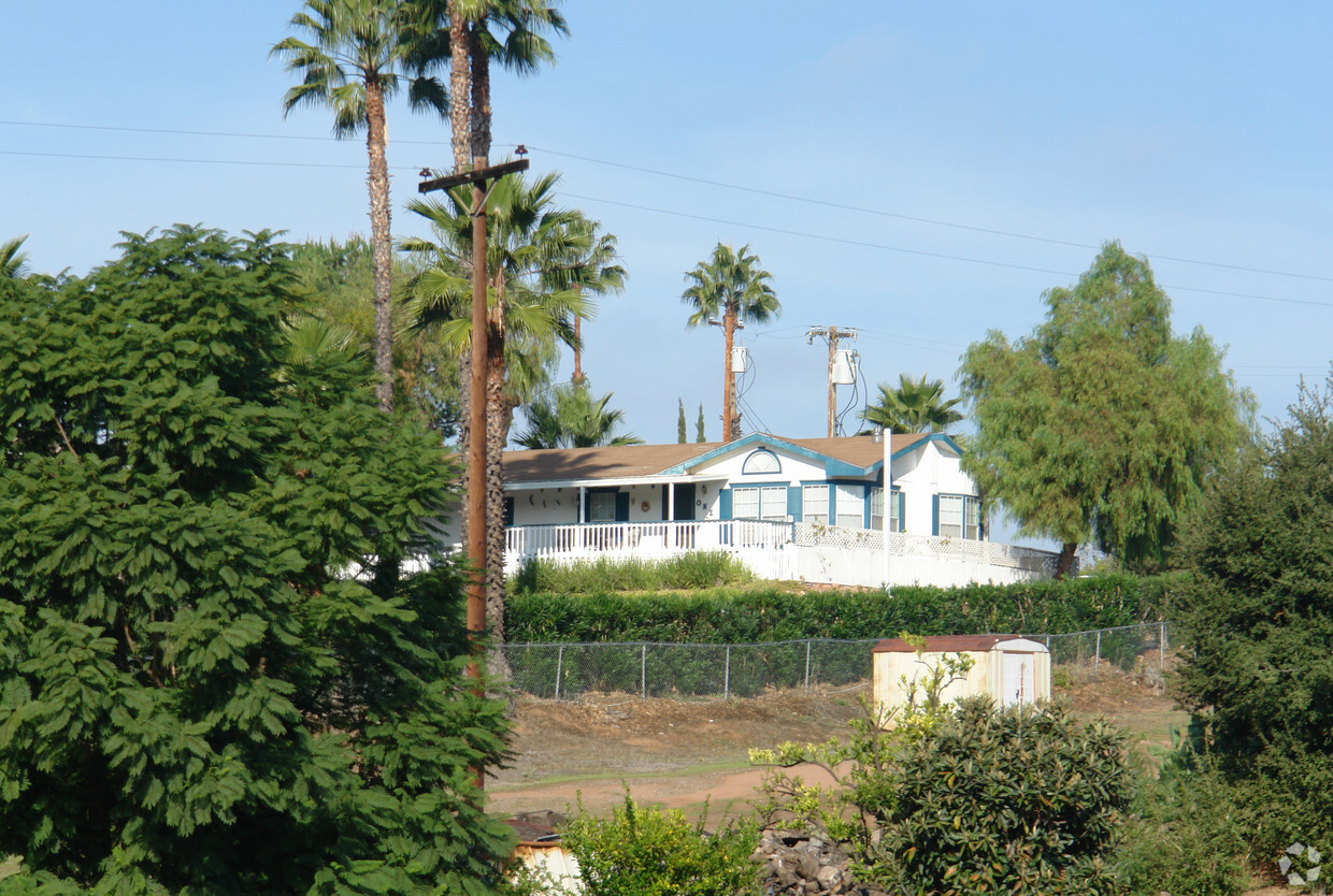 Building Photo - Rancho la Vista