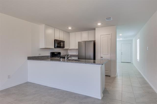 Foto del edificio - 9780 Skyhawk Ave