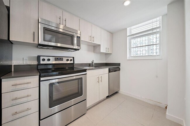 Foto del edificio - 910 West Avenue Unit 1434