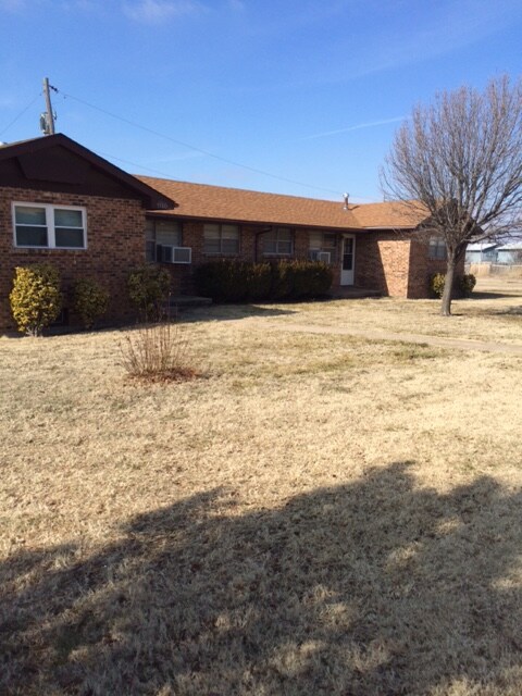 Primary Photo - 5102 E New Jersey Dr