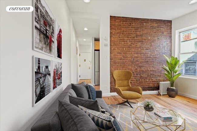 Building Photo - 3157 Broadway