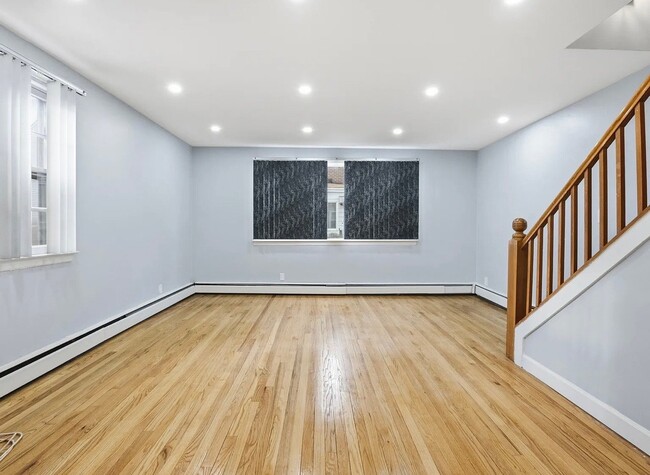 Photo - 305 N Terrace Ave House