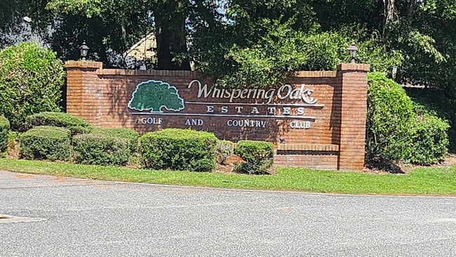 Building Photo - 35097 Whispering Oaks Blvd