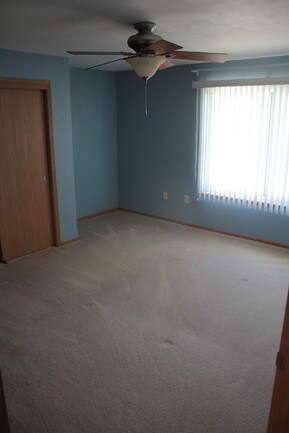 Building Photo - 316 Brookside Dr