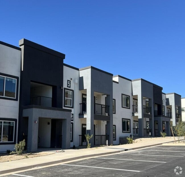 Building Photo - The Cove