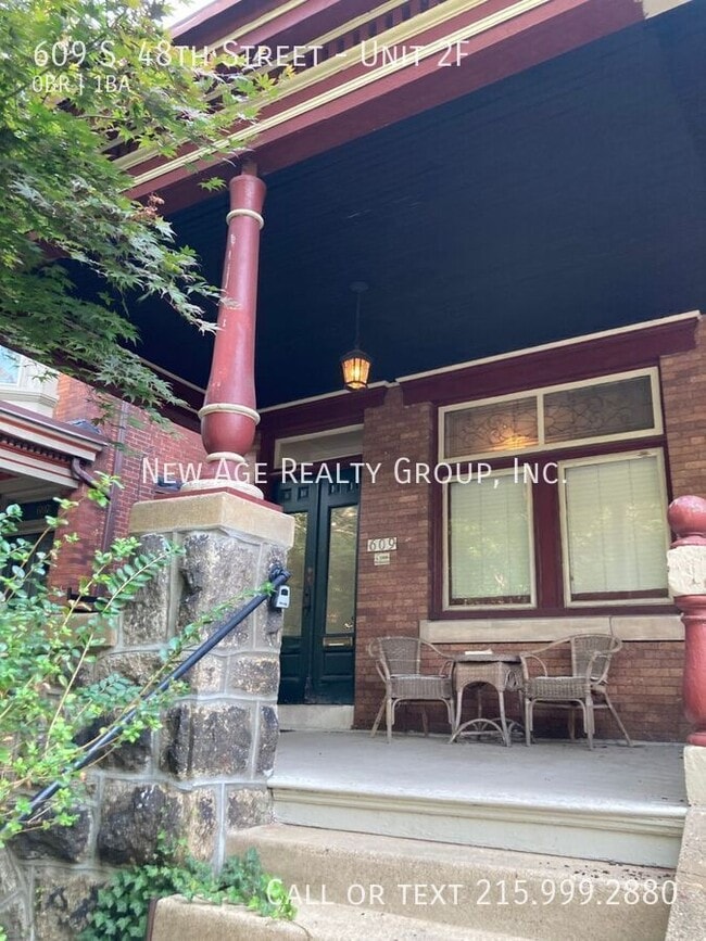 Building Photo - 609 S 48th St