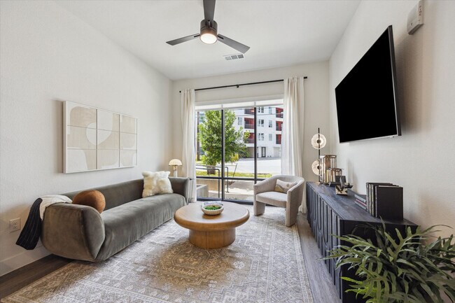 Foto del edificio - Lenox Timbergrove