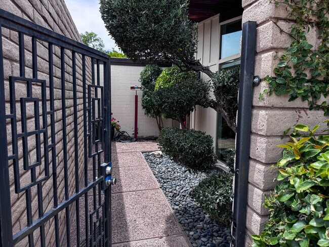 Foto del edificio - 4216 N 38th St