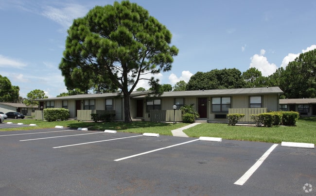 Apartments Under 1 500 In Sarasota Fl Apartments Com
