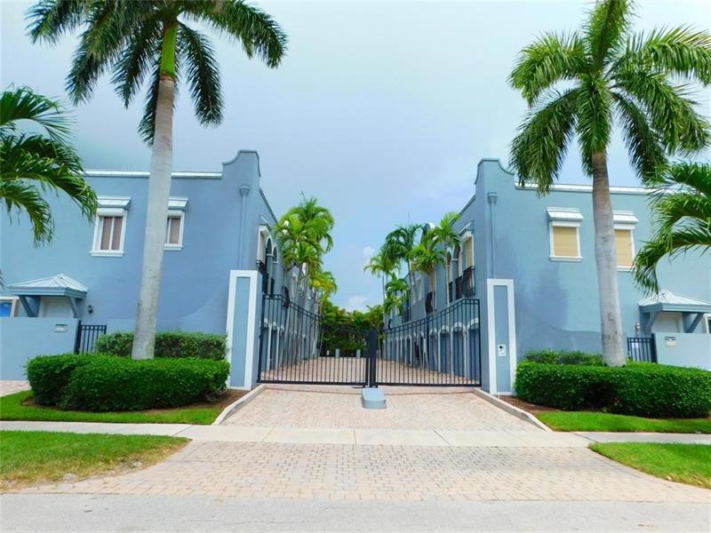 Foto principal - 4619 Poinciana St