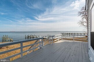 Building Photo - 3563 Narragansett Ave