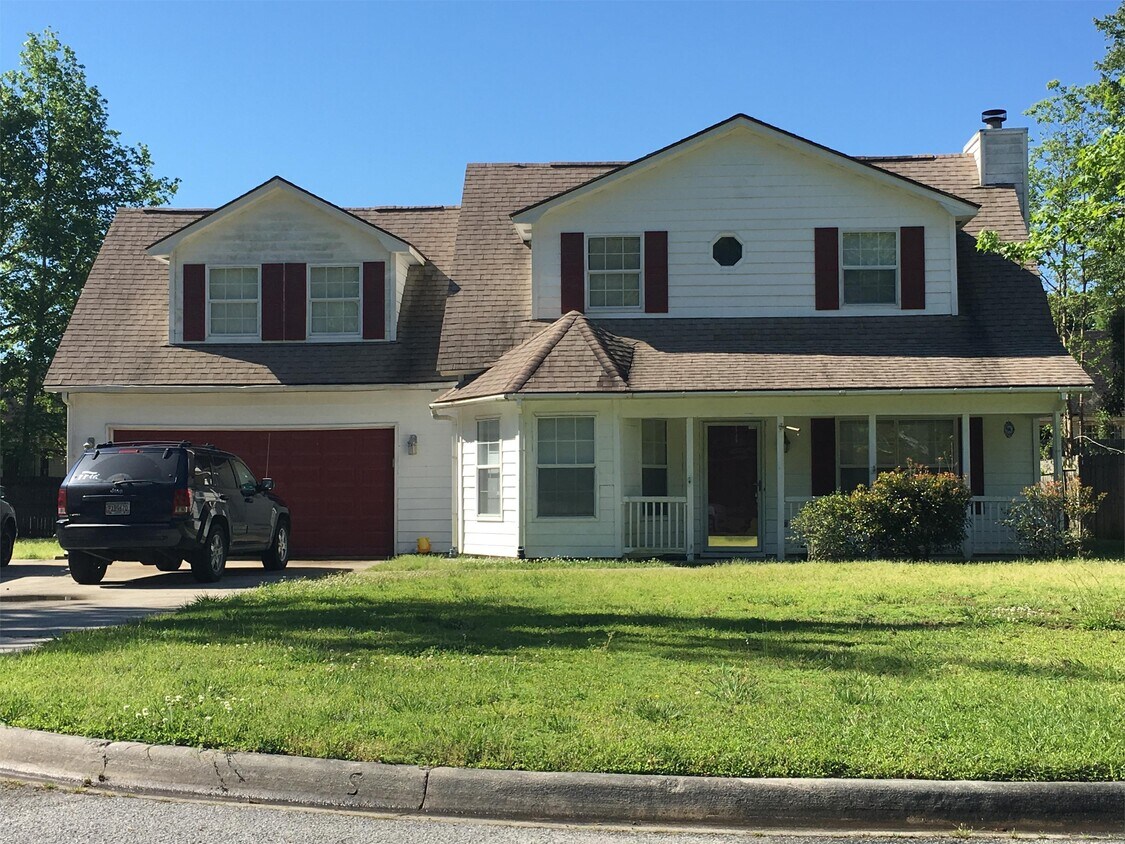 Primary Photo - 125 E Sagebrush Ln