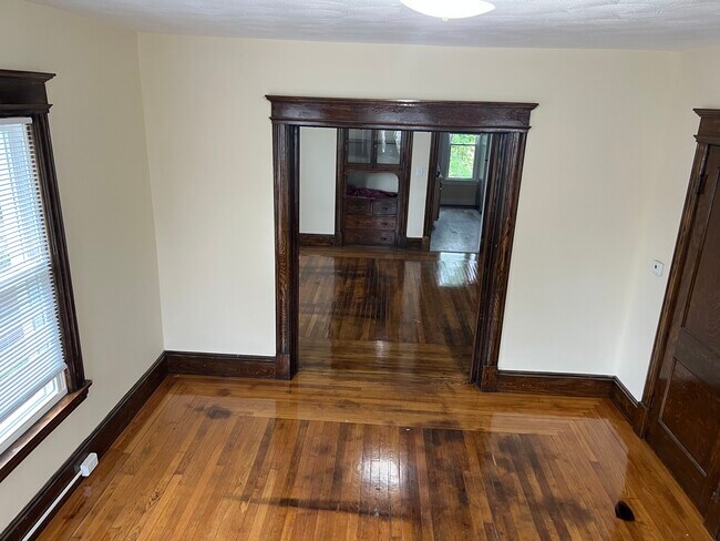 Vista del primer dormitorio 2 - 32 W Alvord St