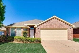 Building Photo - 8633 Corral Cir