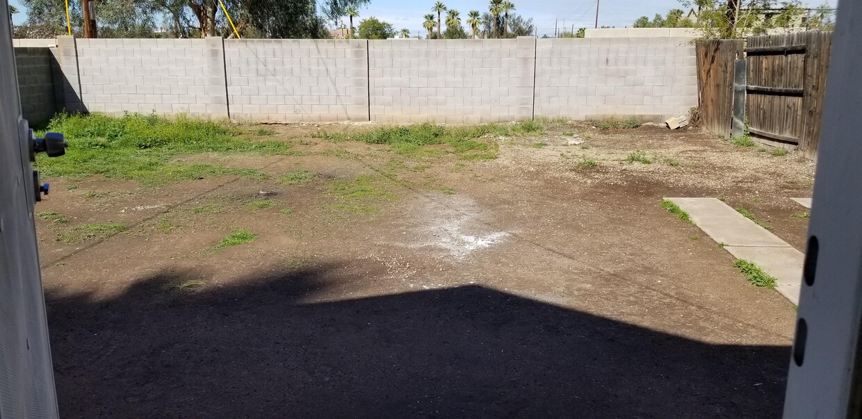 Foto principal - 1344 E Moreland St