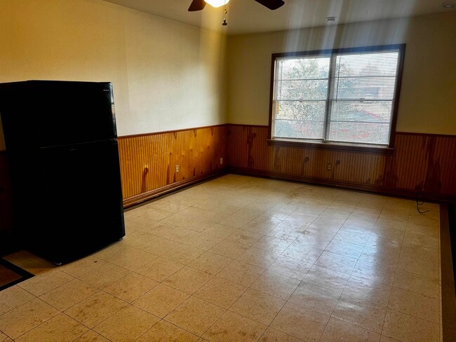 Building Photo - 4100 Emerson St