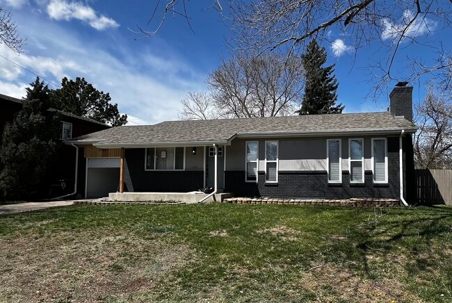 Foto del edificio - 11867 Keough Dr