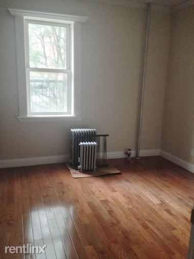 Building Photo - 136 Herkimer St