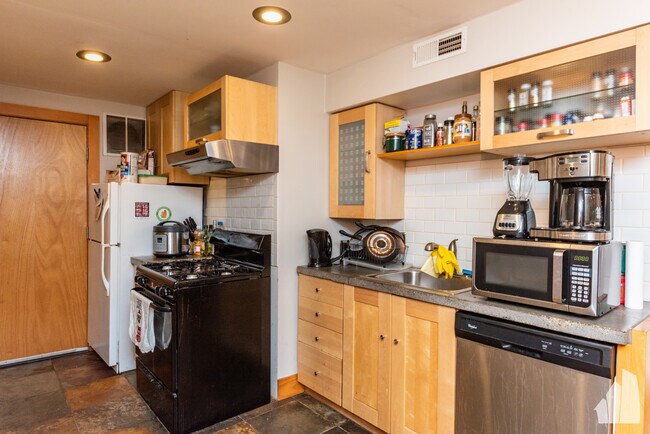 Foto del edificio - 2711 N Lawndale Ave