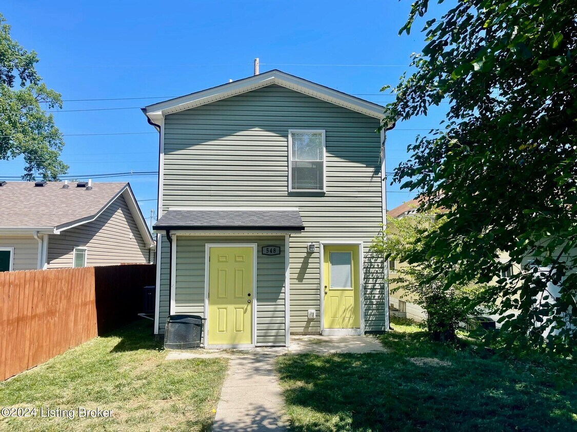 Primary Photo - 548 W Whitney Ave
