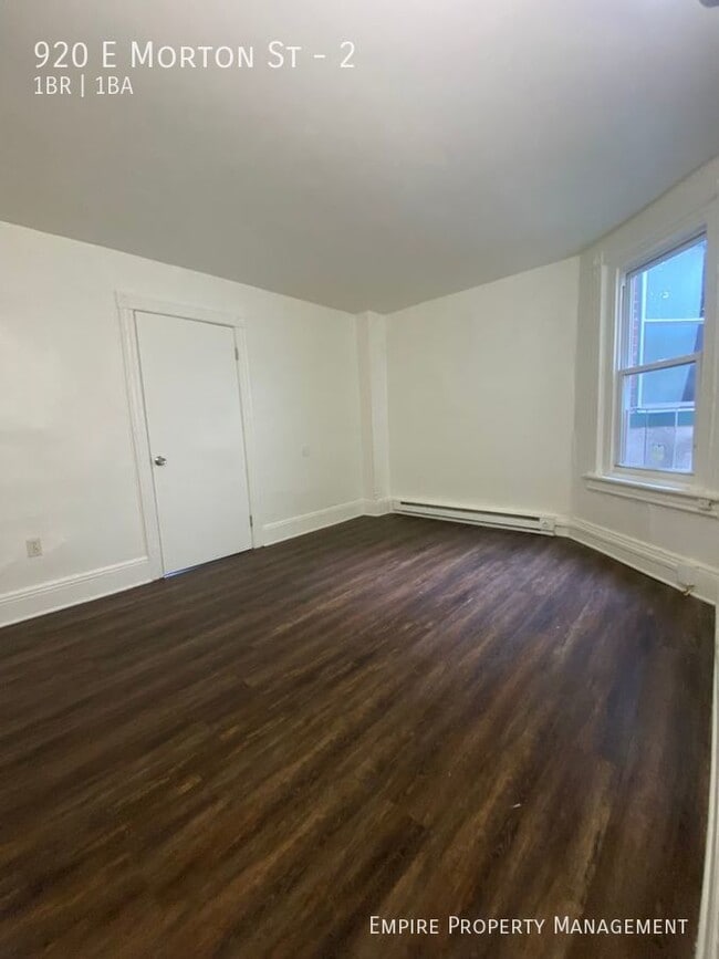 Foto del edificio - 920 E Morton St