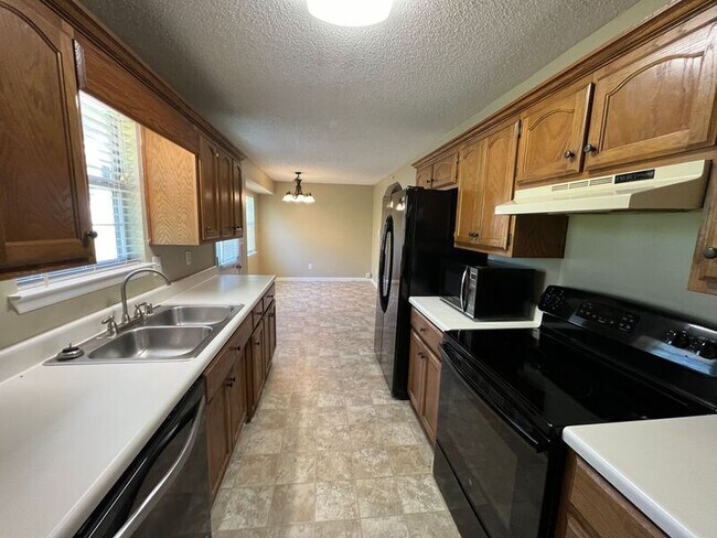Foto del edificio - 6606 Memory Ln