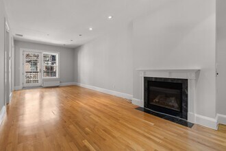 Building Photo - 57 Gray St