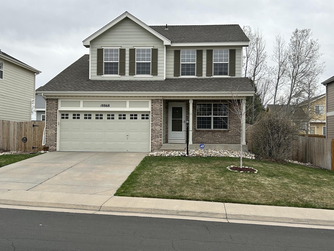 Building Photo - 18868 E Garden Dr