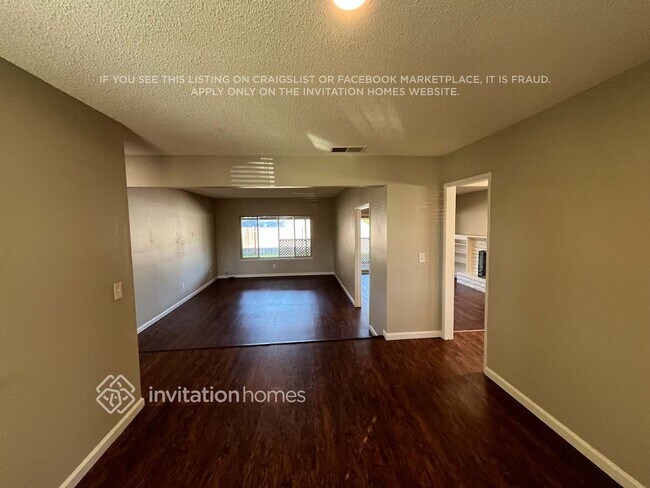 Building Photo - 1036 Breton Dr