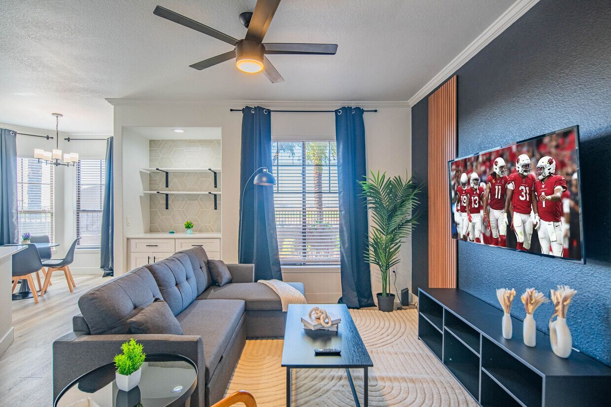Foto principal - 7455 N 95th Ave