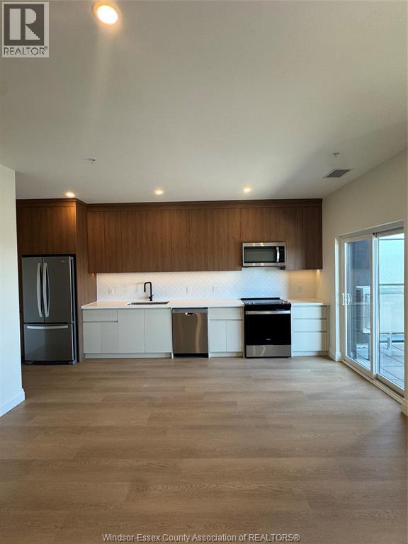Photo du bâtiment - 4400 Laurier Pkwy