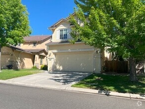 Building Photo - 6712 Altesino Dr