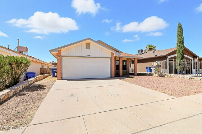 Building Photo - 12504 Jon Evans Dr