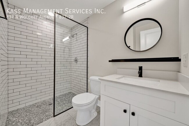 Building Photo - 837 N Wolcott Ave