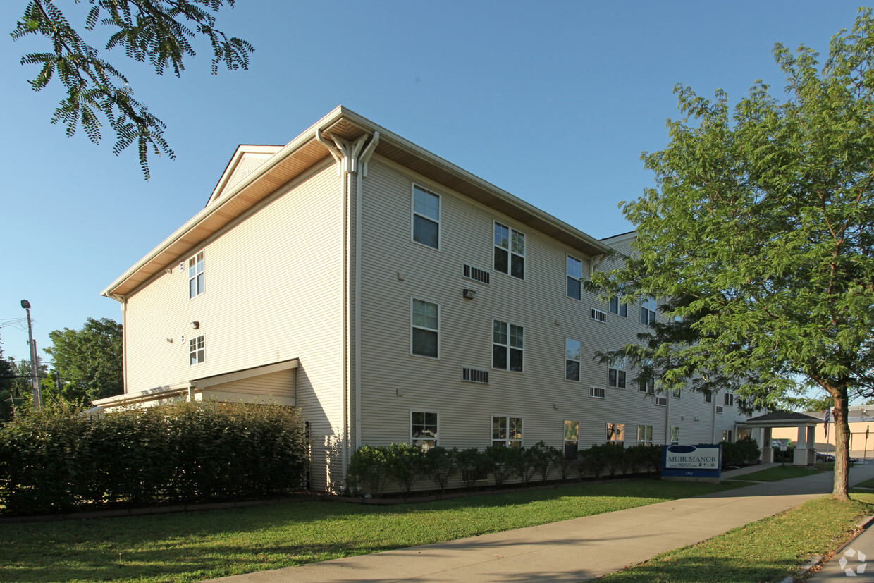 Building Photo - Muir Manor Apartments