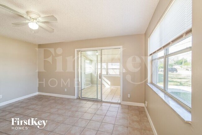 Foto del edificio - 6746 Daughtry Blvd S
